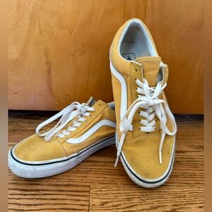 Vans Men's Yellow Sneakers with White Accents